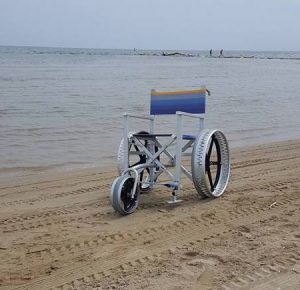 Mare a Fano Carrozzina disabili per le spiagge